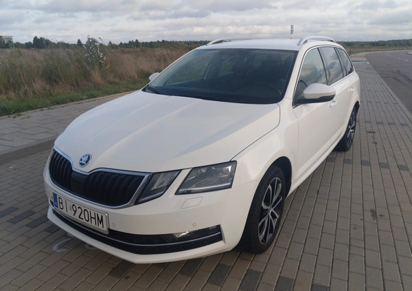 Skoda Octavia cena 73500 przebieg: 173600, rok produkcji 2017 z Białystok małe 407